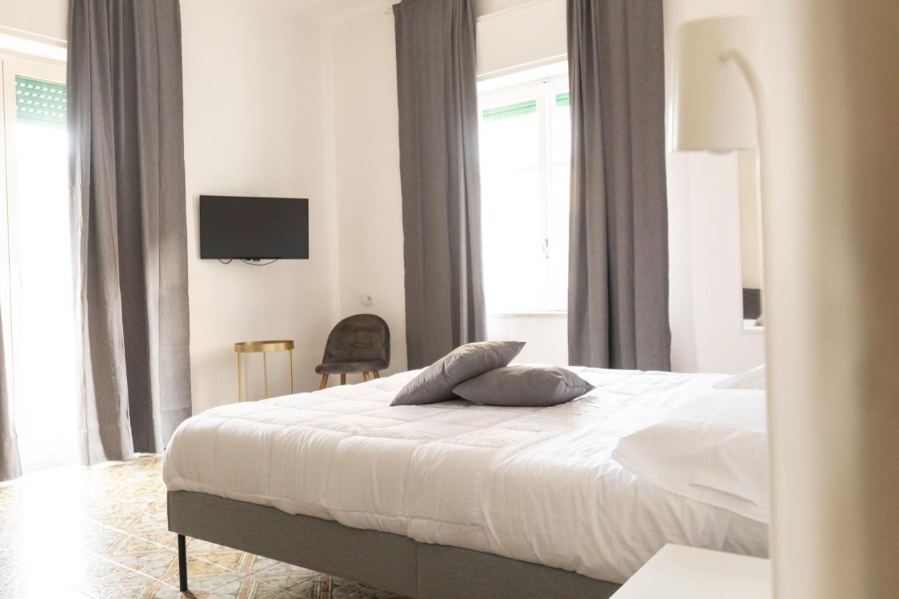 Nella'S Carlo III Apartment Napoli Eksteriør bilde