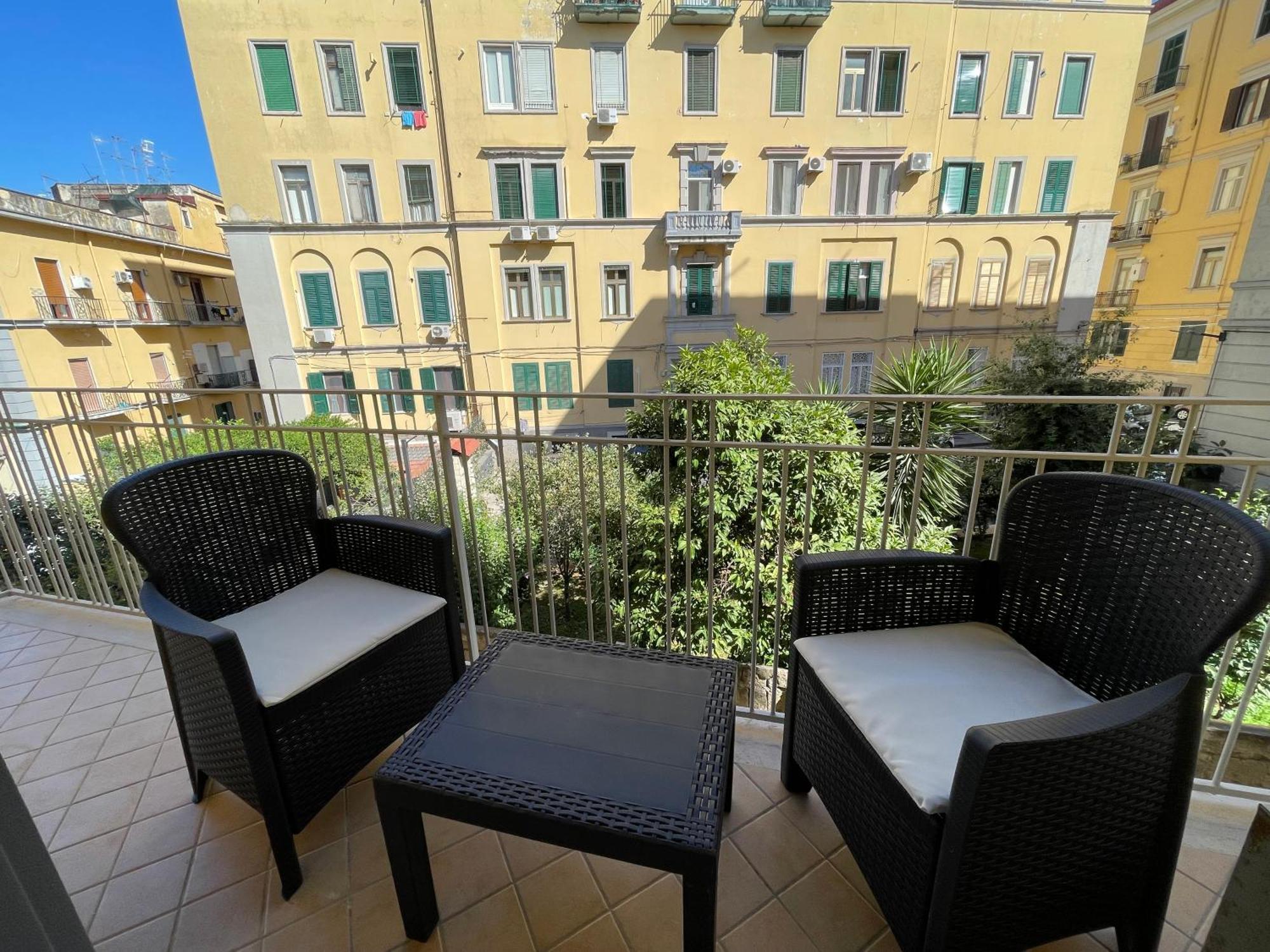 Nella'S Carlo III Apartment Napoli Eksteriør bilde